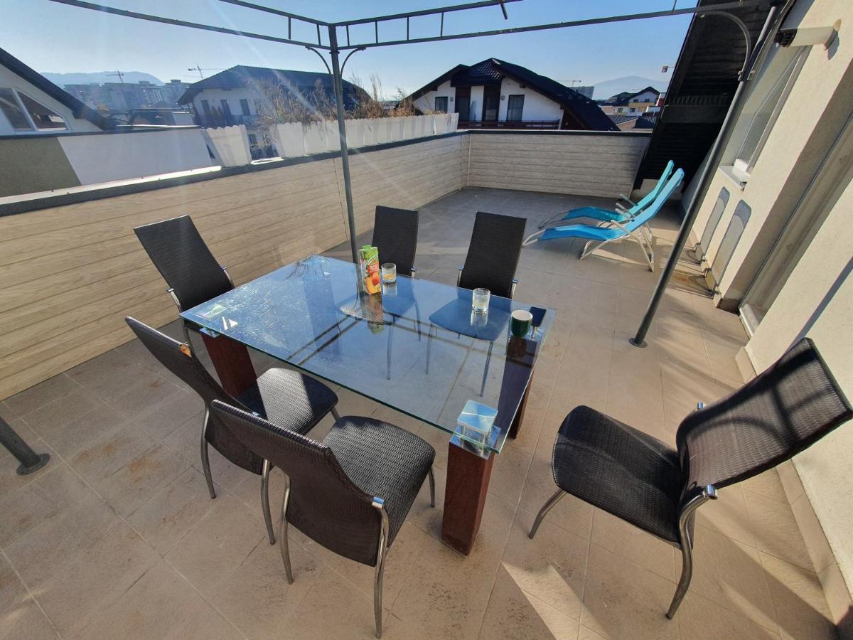 Apartamento Enygma Penthouse Braşov Exterior foto