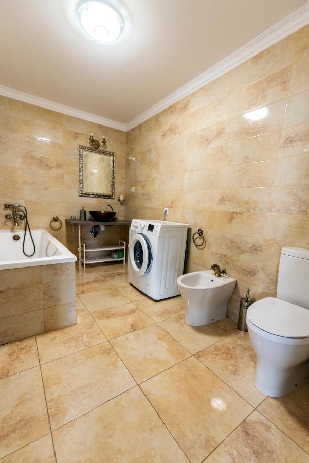 Apartamento Enygma Penthouse Braşov Exterior foto