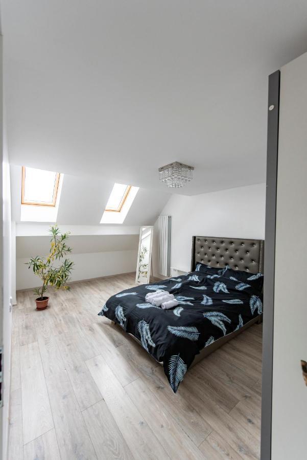 Apartamento Enygma Penthouse Braşov Exterior foto